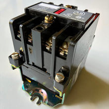 Load image into Gallery viewer, Allen Bradley Control Relay 700-N