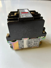 Load image into Gallery viewer, Allen Bradley Control Relay 700-N