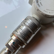 Load image into Gallery viewer, Gould PGF3000 Series Pressure Transmitter + Fitting